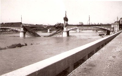 Pont SNCF en 1944 (collection Yves C)